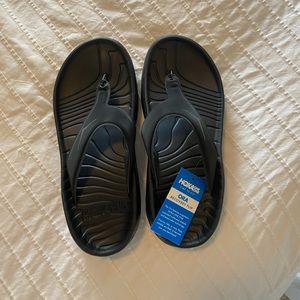 HOKA One One Recovery Flip